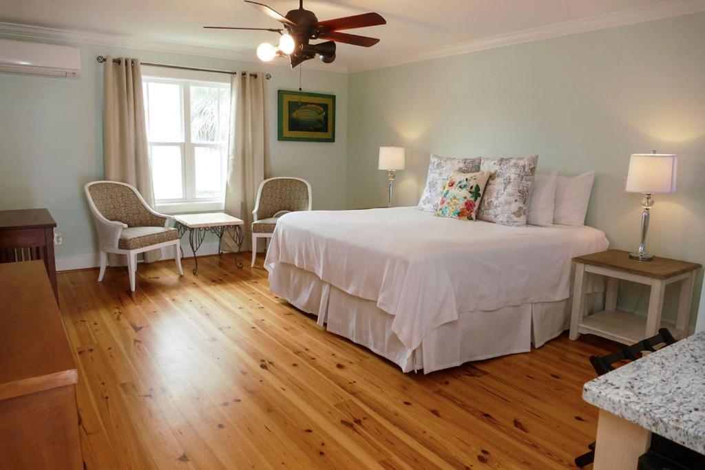 Beachview Inn And Spa Tybee Island Exterior photo