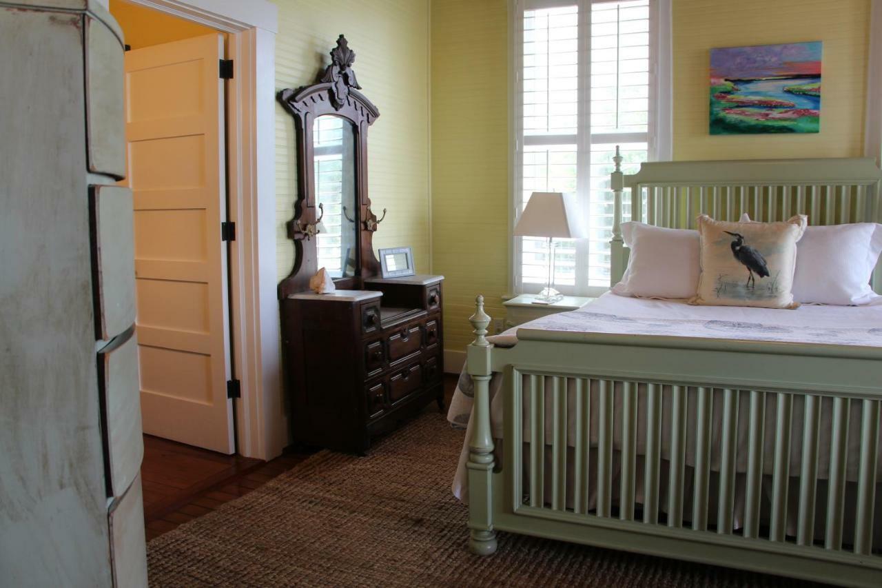 Beachview Inn And Spa Tybee Island Exterior photo